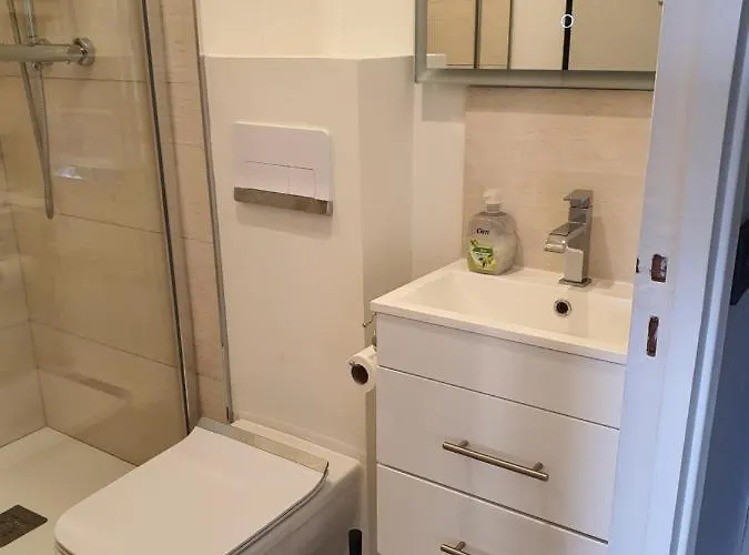 Apartman Le Yacht Club1 *