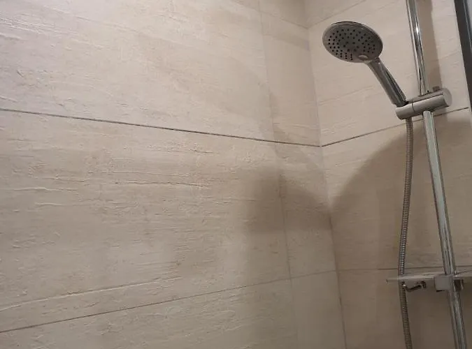 Le Yacht Club1 Apartman *