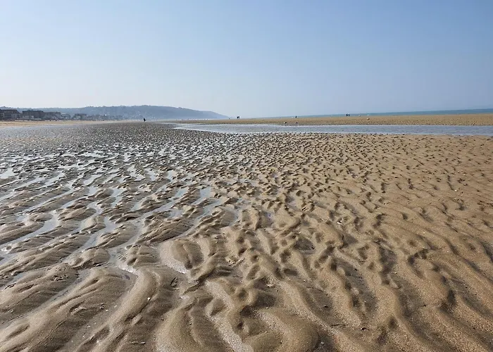 Le Yacht Club1 Blonville-sur-Mer